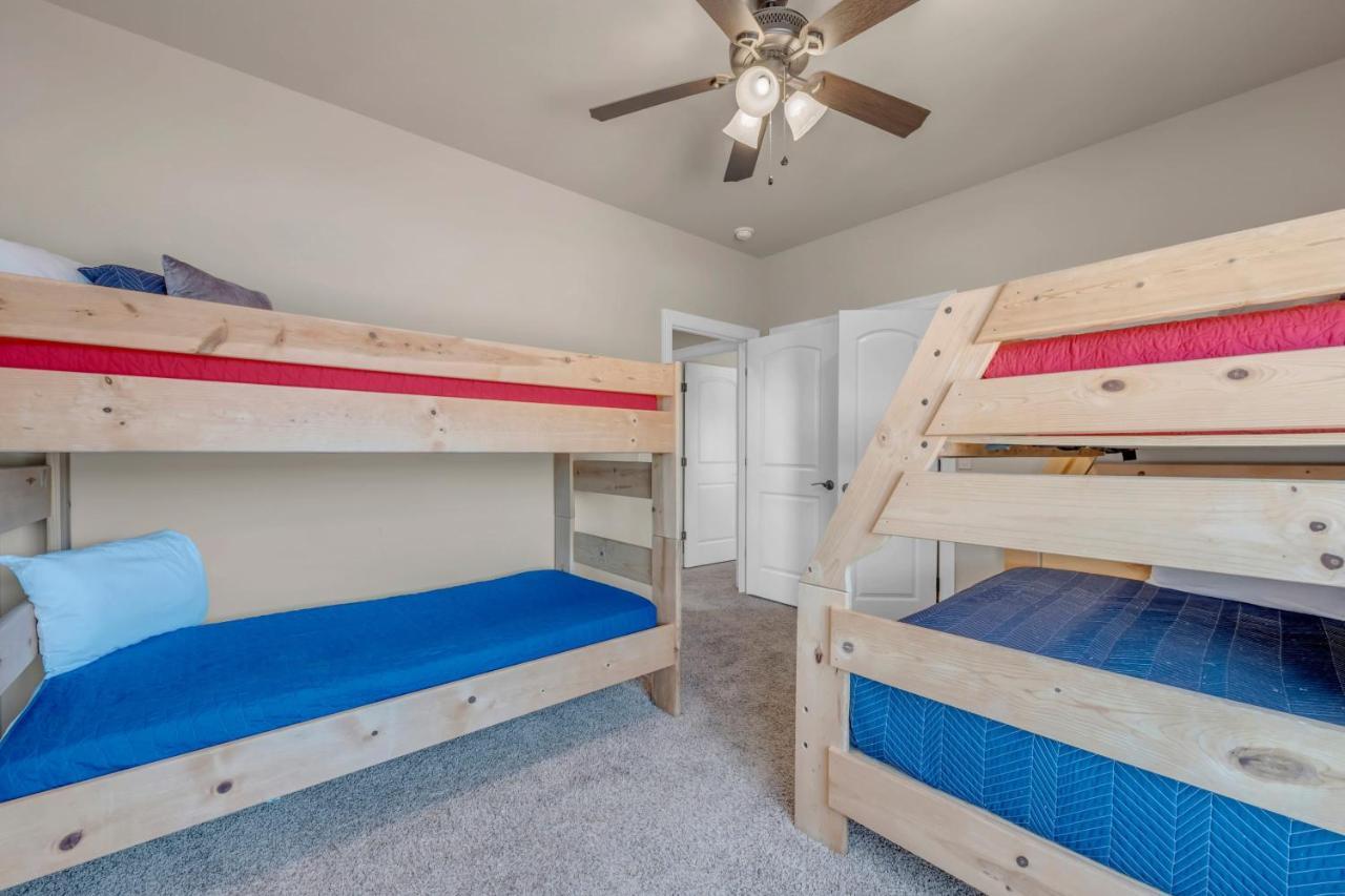 119 Christopher Concierge Services Available Kingsland المظهر الخارجي الصورة