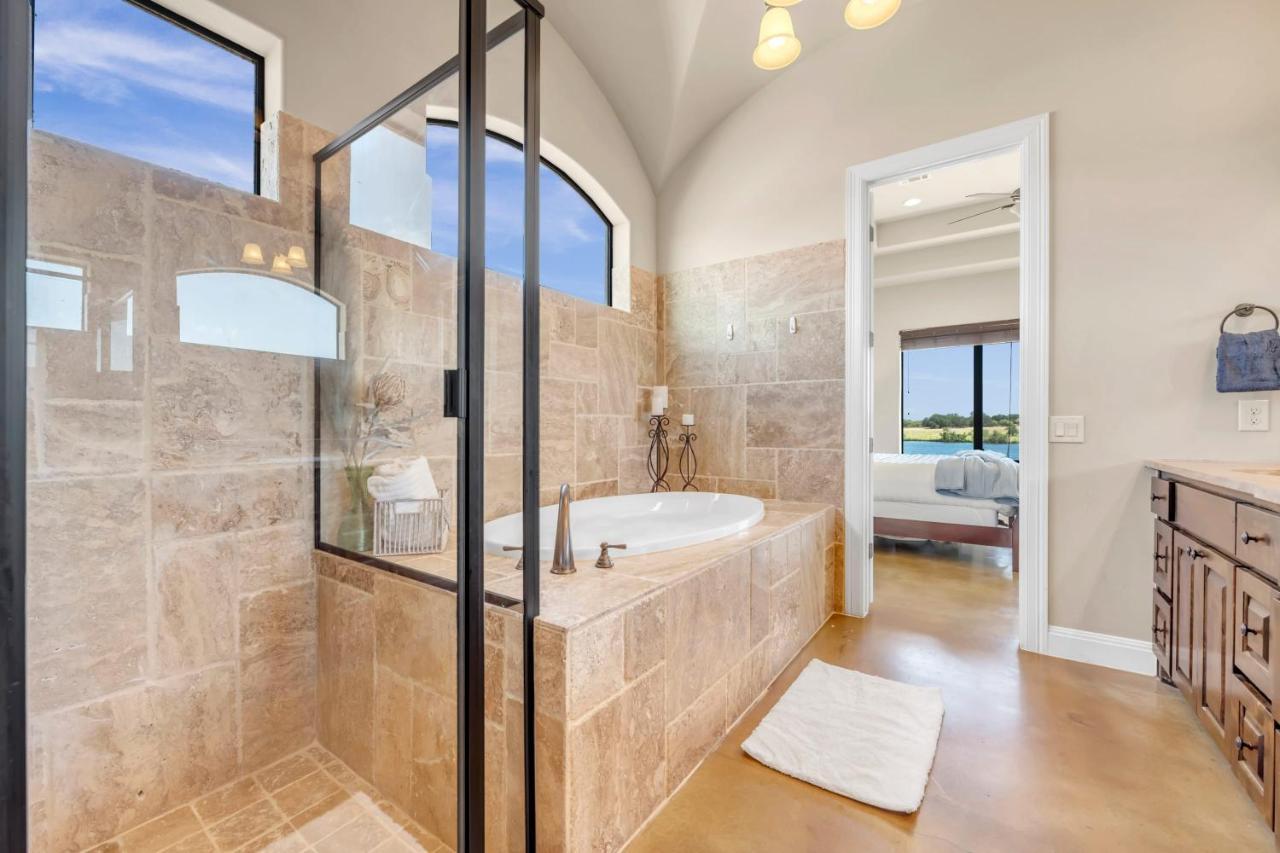 119 Christopher Concierge Services Available Kingsland المظهر الخارجي الصورة