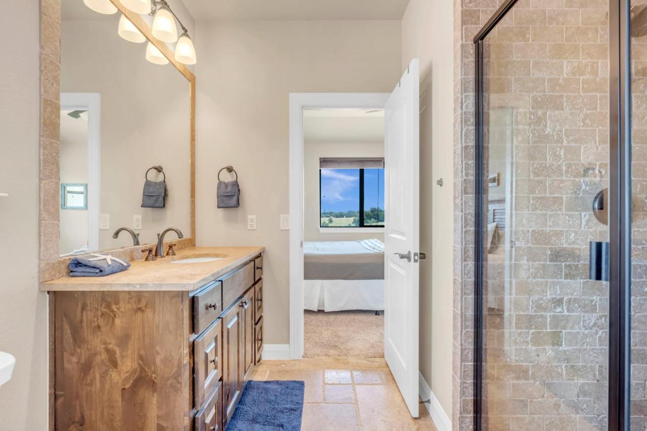 119 Christopher Concierge Services Available Kingsland المظهر الخارجي الصورة