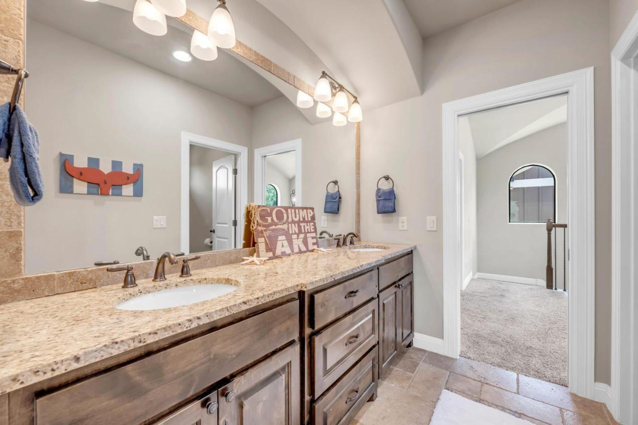 119 Christopher Concierge Services Available Kingsland المظهر الخارجي الصورة